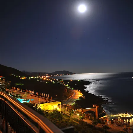 Utopia World 5* Kargicak (Alanya)