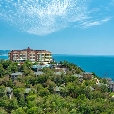 Utopia World 5* Kargicak (Alanya)