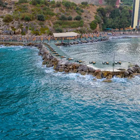 Utopia World 5* Kargicak (Alanya)