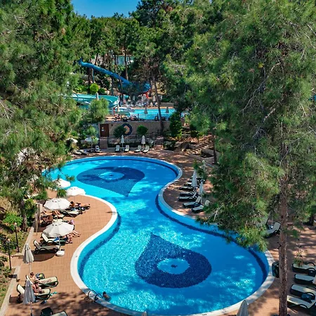 Utopia World Resort