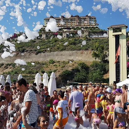 Ośrodek wypoczynkowy Utopia World 5*