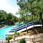 Utopia World Resort